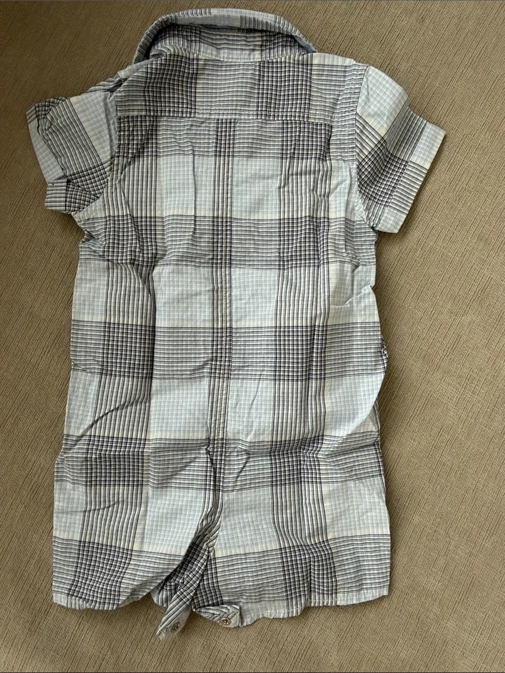 GAP short sleeve